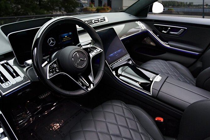 Oslo Private Transfer Between Gardermoen Airport and City - Arriving at Gardermoen and finding your driver