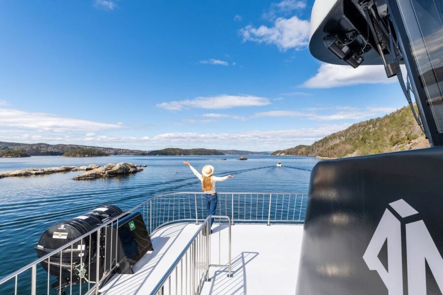 Oslo: Scenic Fjord Cruise with Audio Guide Commentary - Akershus Fortress and Aker Brygge from the water