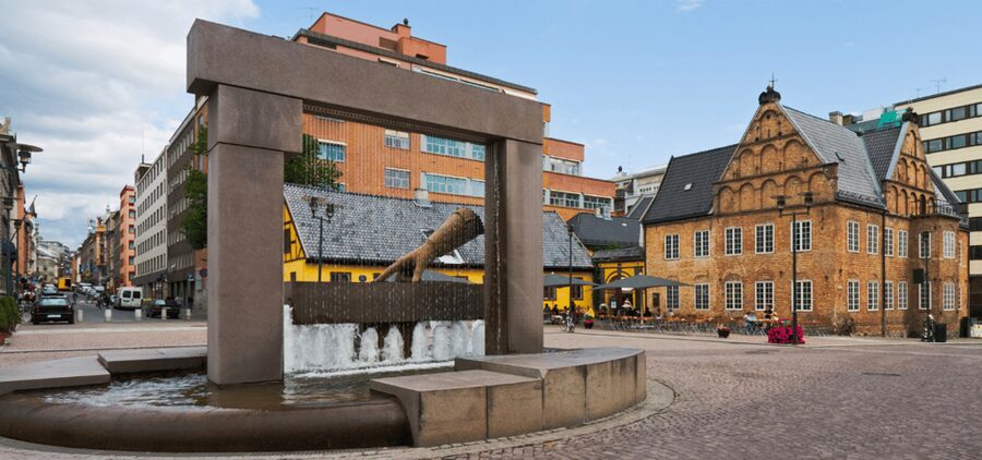 Oslo Self Guided Walking Tour with an APP - How the app works in real use