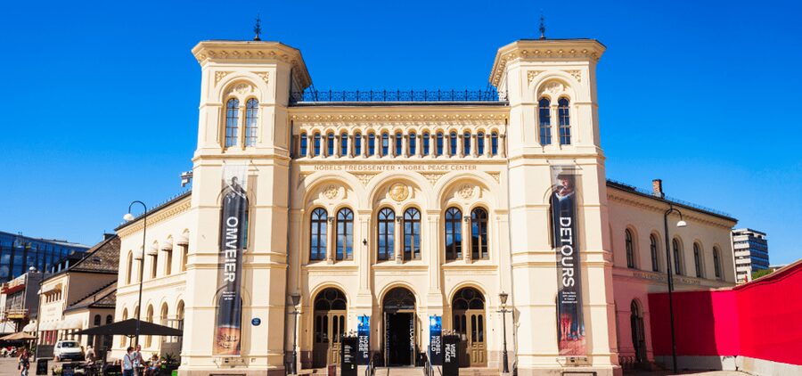 Oslo Self Guided Walking Tour with an APP - Who gets the best value from $15