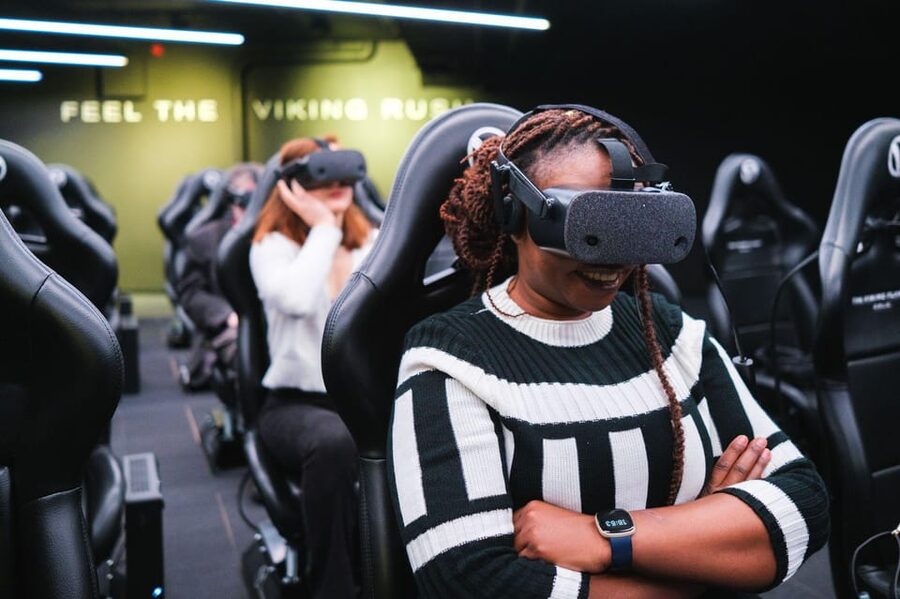 Oslo: Viking Planet Entry Ticket - Meeting the holograms in The Hologram Theatre