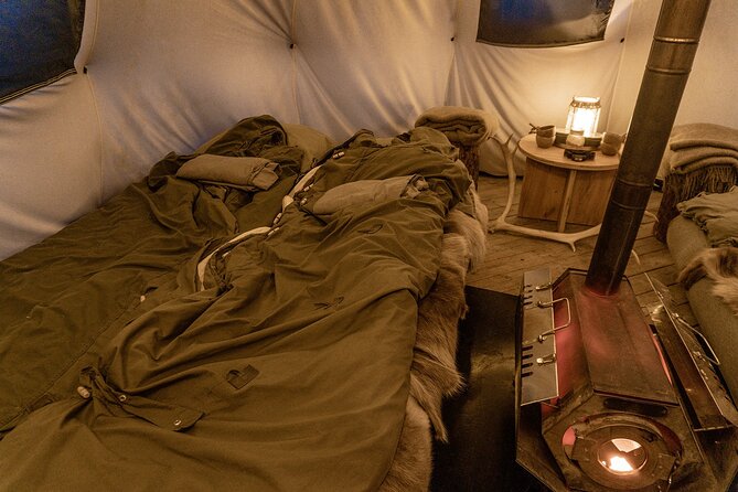 Overnight Stay with Reindeer Sledding & Feeding - Who will enjoy this overnight experience?