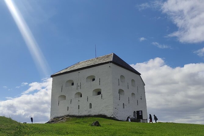 Panorama Bus Tour with Audio Guide - A fast introduction to Trondheim from the harbor