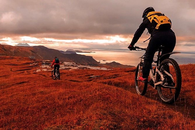 Premium eBike rental - Riding to Keiservarden