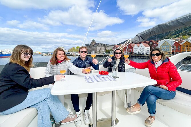 Private evening or afternoon cruise in Bergen - Leaving Strandkaien with Bryggen behind you