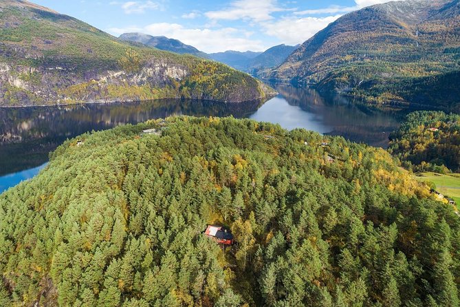 Private Fjordcruise by Luxury Pontoon Boat - Bergen Fjords - Is $784.45 per person good value?