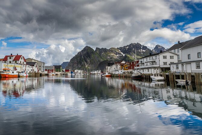 Private Full Day Sightseeing Tour from Svolvær to Å - Reine: the fjord village everyone photographs