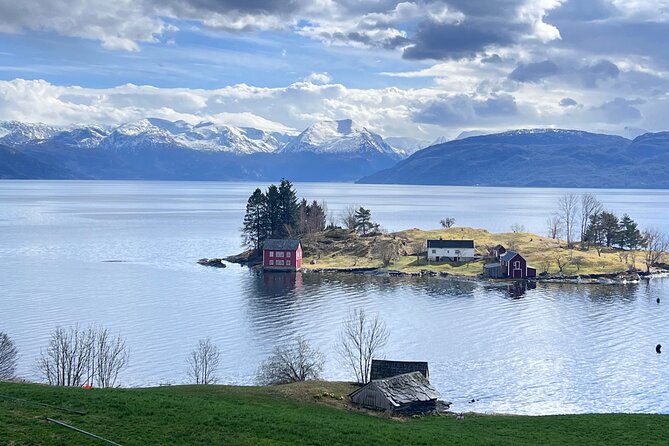 Private Guided Tour of Bergen and the Best of Norwegian Fjords - Omaholmen and the first fjord photographs