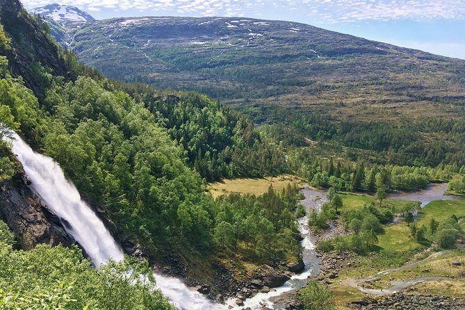 PRIVATE GUIDED TOUR: Queen of the Fjords - tour from Bergen, 6 hours - Omaholmen and one of the best fjord views