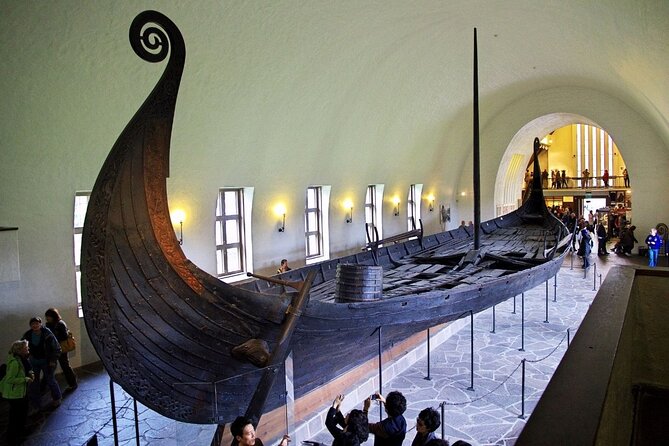 Private Oslo Tour with a Local, Highlights & Hidden Gems, 100% Personalised - Starting at Vigeland’s sculpture park