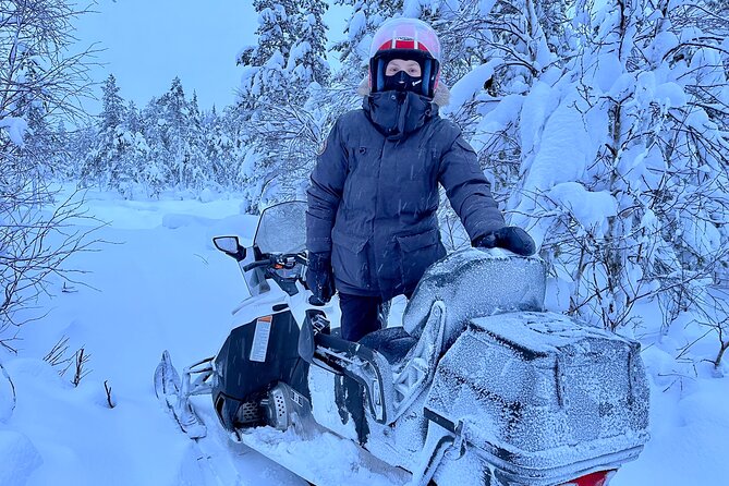 Private snowmobile day tours - Who will get the most from this ride
