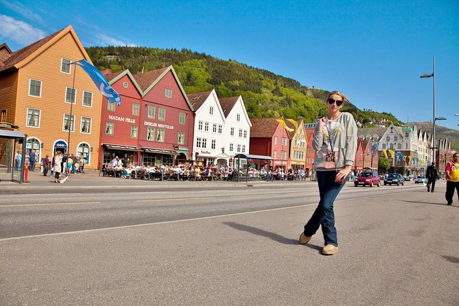 PRIVATE TOUR: Bergen city sightseeing, 4 hours - A guide who shapes the experience
