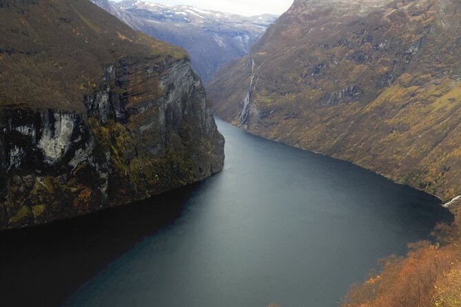 Private tour from Ålesund to Geiranger up to 15 people - Dalsnibba gives you the highest view