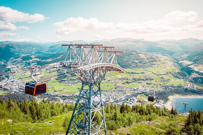 Private tour - Hardangerfjord, Voss Gondola & 4 Great Waterfalls - Lunch and the Voss Gondola