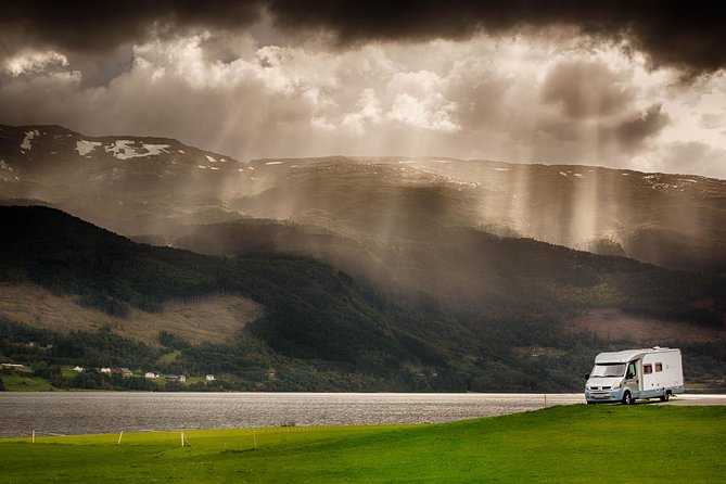 Private tour to Sognefjord and Flåm from Bergen, 24 hr refundable - Returning through Myrdal and Voss