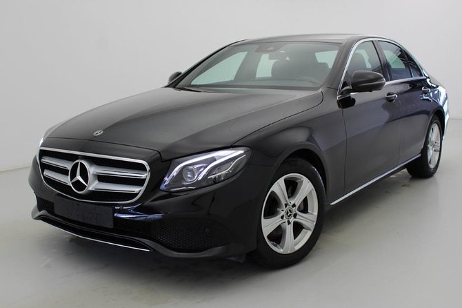 Private Transfer Copenhagen Airport CPH to Copenhagen by Sedan - Booking details that can prevent trouble