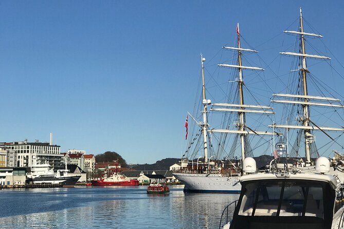 Private Walking Tour- Bergen Classics - A brief look inside Bergen Cathedral