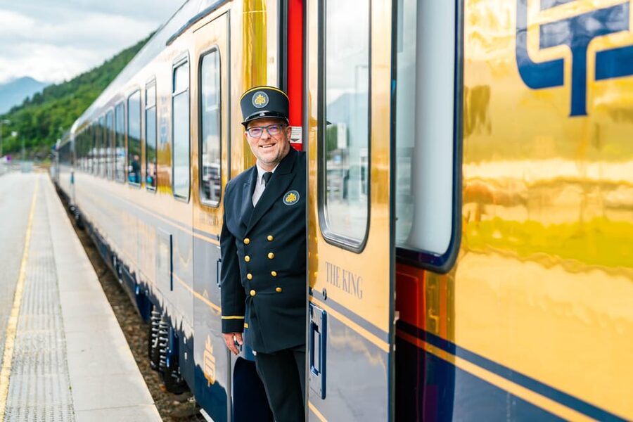 Romsdalen: Rauma Railway Golden Train with Guide - Key points to know before you go
