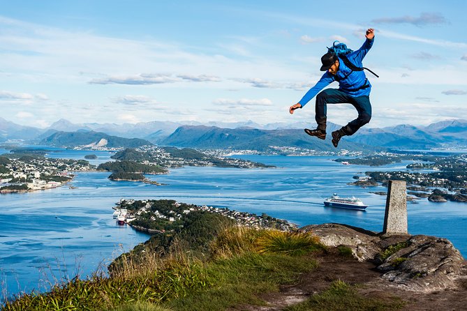 Seakayak And Hike in Ålesund - Is the price fair for Ålesund?