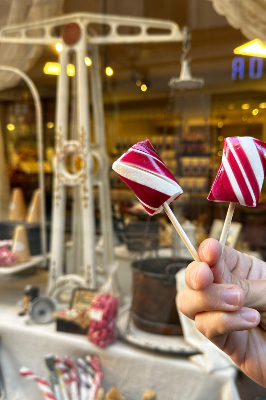 Secret Walking Food Tour Stockholm Old Town - Who will enjoy this Stockholm food walk?