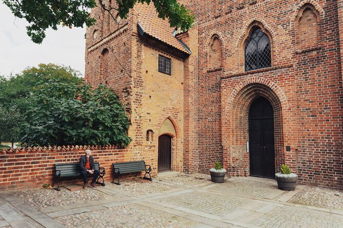 Self-Guided Audio Walking Tour Through Kurt Wallander's Ystad - How the StoryTourist app shapes the experience