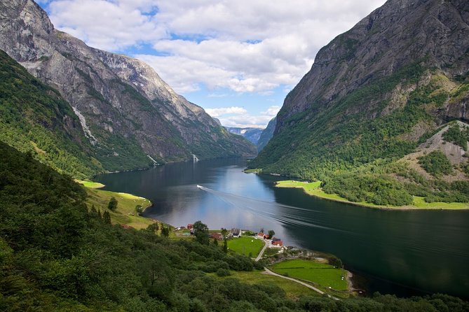 Self-Guided Full Day Round-trip From Bergen - What the $410.32 price really buys you