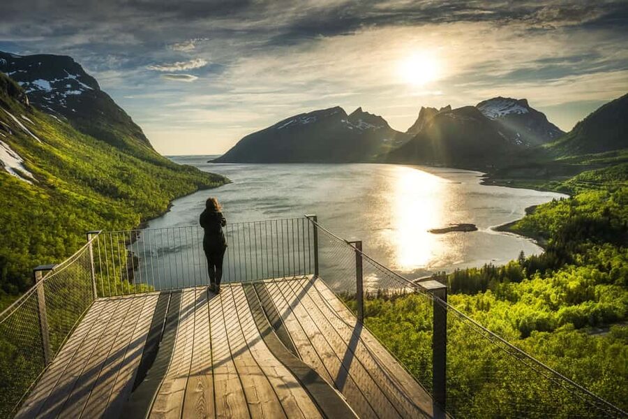 Senja: Guided Tour around Senja - Beyond the Main Route in a Warm Car