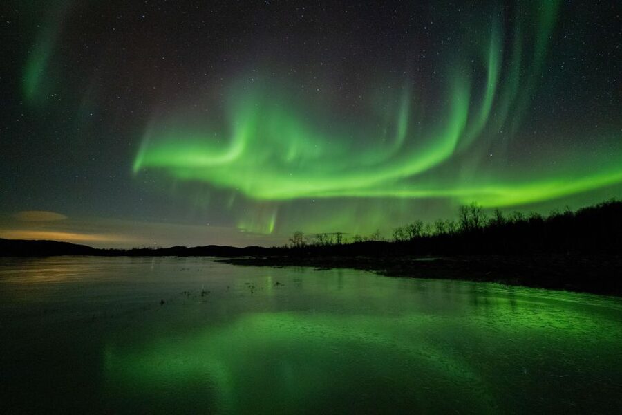 Senja Island: Winter Light Package Deal, 1 Day and 1 Night - Who should book this experience?