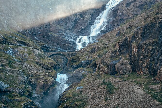 Sightseeing Tour in Trollstigen - Land of Trolls - Guides, drivers, and the bus itself