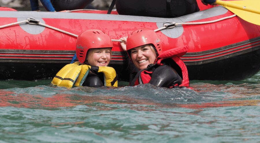 Sjoa: Rafting Adventure for Families - Swimming, cliff jumping, and river games