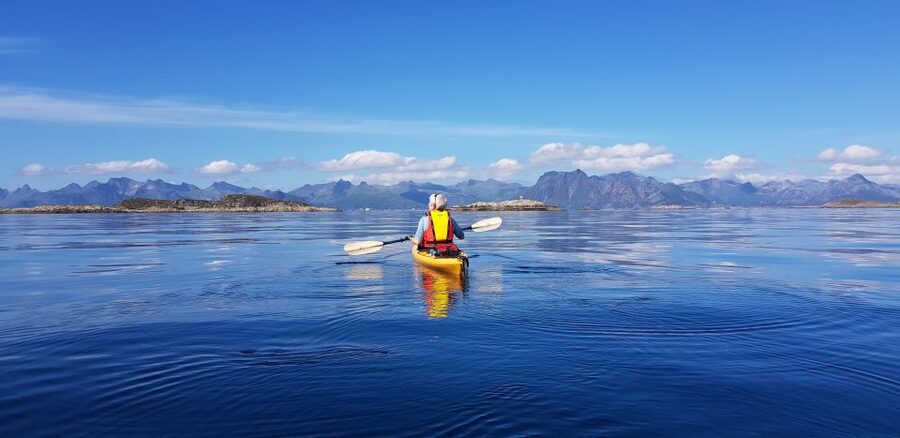 Skrova Island : 3hours Guided Kayak Tour - What the $126 price includes