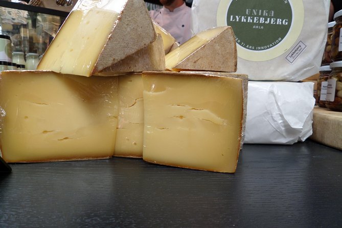 Small-Group Gourmet Evening Walking Tour of Copenhagen with Market Visit and Dinner - Who should book this Copenhagen food tour?