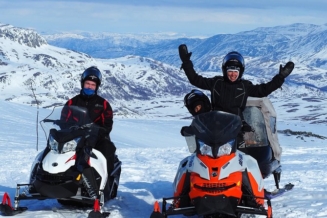 Snowmobile safari in the mountain plateau of Finnmarksvidda - Who should book this safari