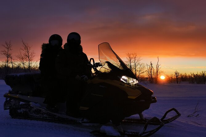 Snowmobile Safari to Lapland viewpoint - Clothing, photos, and cold-weather comfort