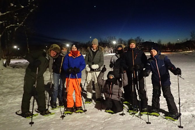 Snowshoe trip with a campfire in Tromso - From Tromso harbor to the nearby forest