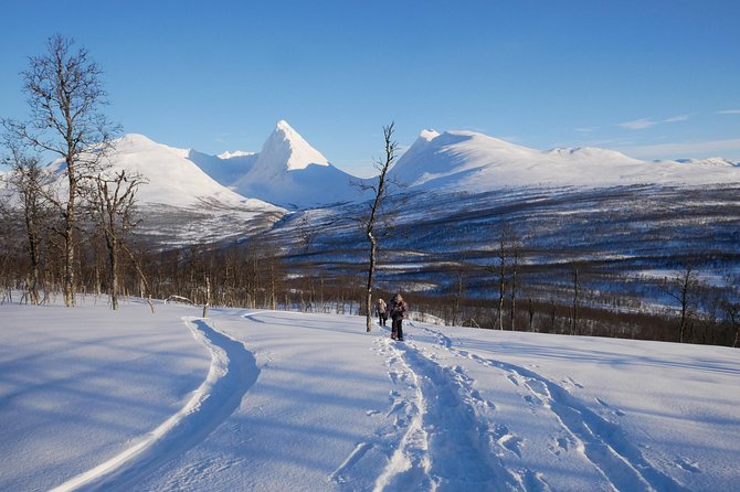 Snowshoeing With A View - The Hompan viewpoint and three big Arctic views