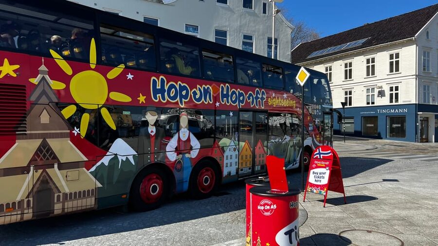 Stavanger: 24-Hour Hop-On Hop-Off Bus Pass - Cathedral, station, and central Stavanger