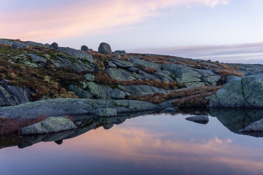 Stavanger: Off-Season Hike to Kjerag + Packed Lunch - Who should book this Kjerag experience?