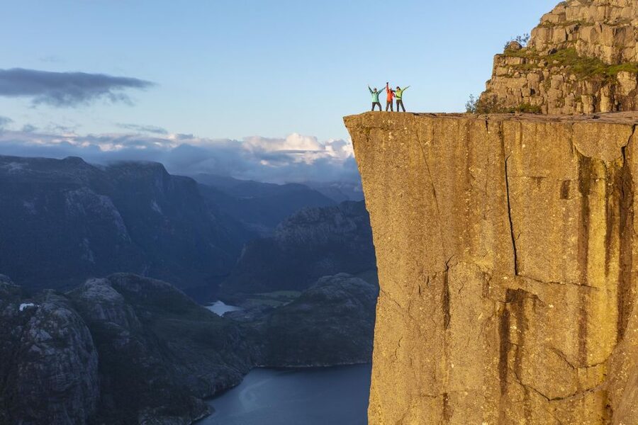 Stavanger: Preikestolen Sunrise Hike with Breakfast Buffet - Who Should Book This Sunrise Hike?