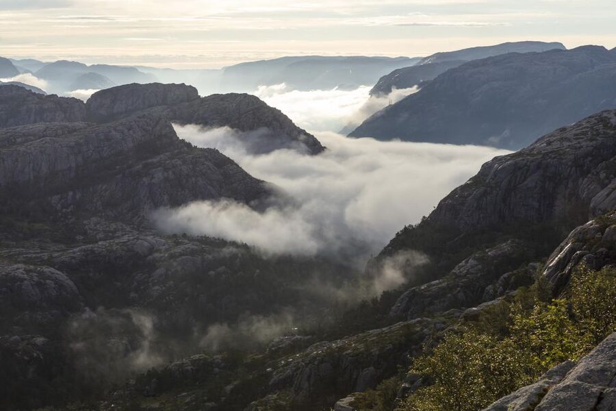 Stavanger: Preikestolen Sunrise Hike with Breakfast Buffet - The Drive From Stavanger to the Trailhead