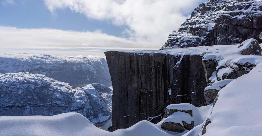Stavanger: Preikestolen Winter Hike + Hot Lunch - What $219 includes, and what it does not