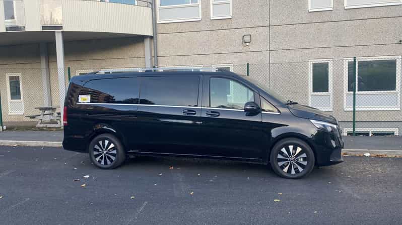 Stockholm Arlanda airport to City center of Stockholm - A private ride priced for four people
