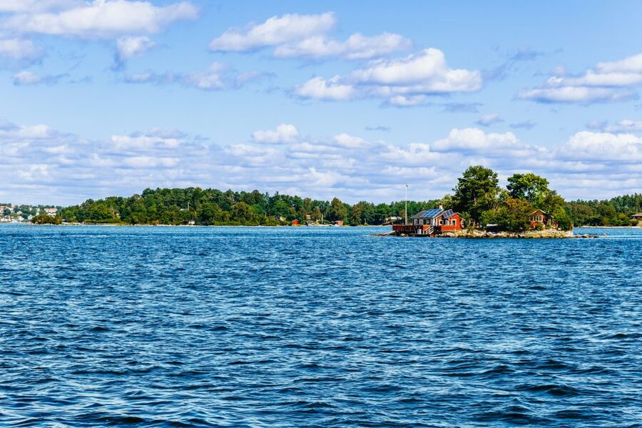 Stockholm: City Archipelago Sightseeing Cruise with Guide - What the guide adds to the route