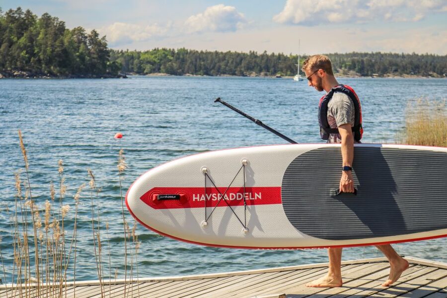 Stockholm: City Highlights Self-Guided SUP Tour - The first strokes around Långholmen