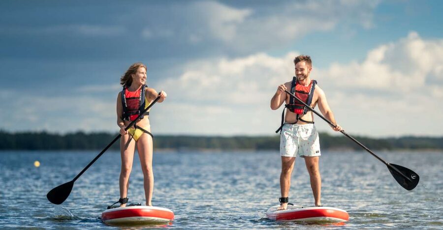 Stockholm: City Highlights Self-Guided SUP Tour - Arriving at Långholmen and getting ready