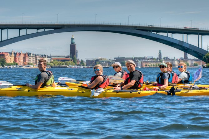 Stockholm City Kayak Tour - Södermalm and the changing city view