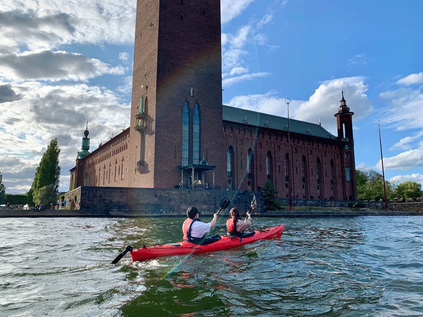 Stockholm: Daytime Kayak Tour in Stockholm City - What to bring and how to dress