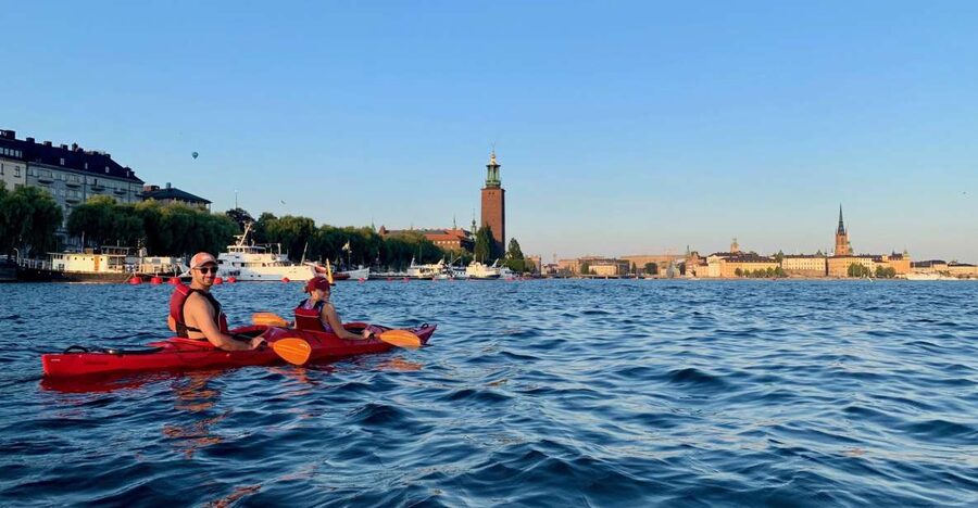 Stockholm: Daytime Kayak Tour in Stockholm City - The 30-minute safety briefing