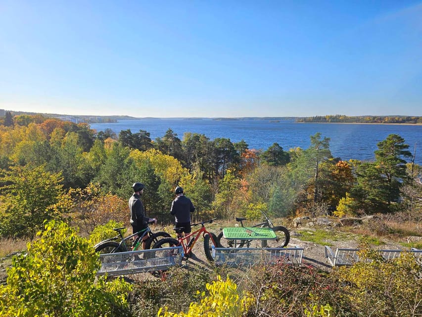 Stockholm: Fat Bike Forest Adventure with Lunch and Sauna - Sauna, shower, and a lake-view lunch