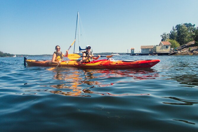 Stockholm: Kayaking tour around Vaxholm Archipelago with Fika - Bogesundslandet, wildlife, and old oak trees